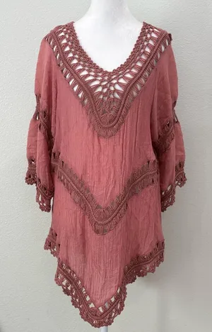 Elegant Crochet Trim Blouse in Dusty Rose Size L thumbnail 1