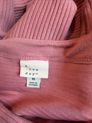 3/$15 A NEW DAY dusty pink top thumbnail 5
