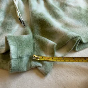Feat Blanket Blend Fuzzy Matcha Green & White Tie Dye Shorts size S thumbnail 5