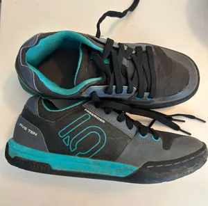 Five Ten Bike Shoes Blue Size 8 thumbnail 1