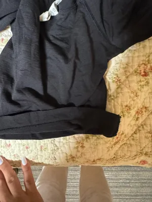 Lululemon Black Swiftly Tech Long Sleeve 2.0 cropped thumbnail 4