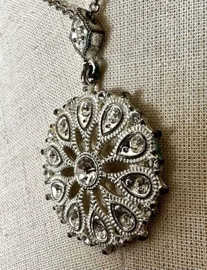 Circle rhinestone silver tone pendant necklace thumbnail 5