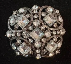 Vintage Style Filigree Rhinestone Crystal Brooch Pin Statement Silver‎ tone thumbnail 1