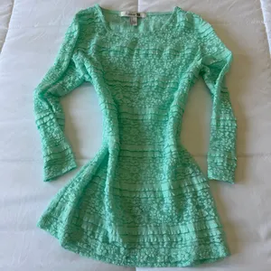 💚✨ Mint Lace Fit & Flare Top – Fairycore / Coquette Dream Small ✨💚 thumbnail 8