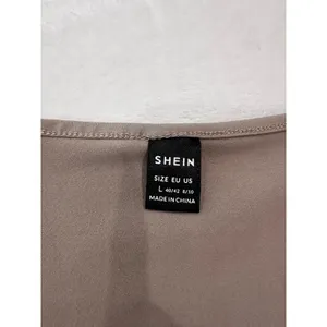 SHEIN Womens Taupe Brown Square Neck Ruched Side Long Sleeve Crop Top Size L thumbnail 4