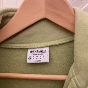 FINAL MARKDOWN Columbia 1/4 zip sweatshirt medium thumbnail 3