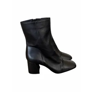 Free People Black Supple Leather Square Cap Toe Block Heel Ankle Boots‎ Size 10 thumbnail 3
