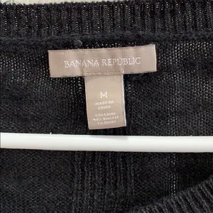 5/$15 - Banana republic sweater size medium‎ thumbnail 2