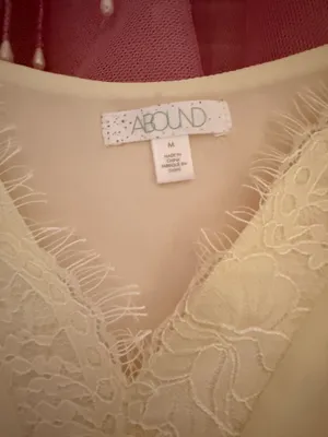 Abound Cream Lace Flowy Tank Top thumbnail 3