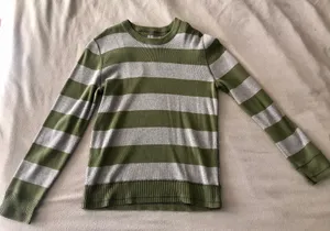 Standard Cloth sweater thumbnail 3
