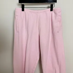 SKIMS Cotton Fleece Blend Classic Joggers in Barely Pink Size Large thumbnail 5