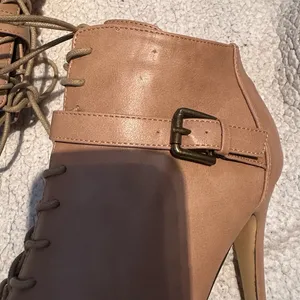 Michael Antonio Heeled Boots thumbnail 4