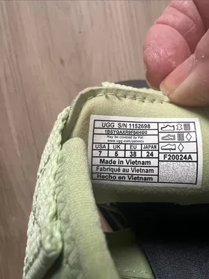 UGG Cora Women's Light Green Strappy Platform Sandals Size 7 thumbnail 5