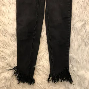 Five Plus Women's Size Small Cropped Jeans Black Fringe Studded Waist thumbnail 3
