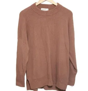 Abercrombie & Fitch Soft AF Brown Ribbed Long Sleeve Crew Neck Sweater Sz Medium thumbnail 1