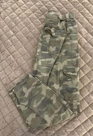 American Eagle Jeans thumbnail 1
