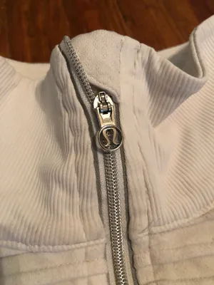 Lululemon Quarter-Zip thumbnail 2