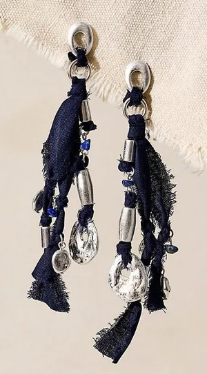 Free People Pretty Baby‎ Drop Earrings Navy/Silver NWT MSRP $38 thumbnail 1