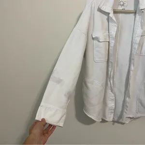Aerie White Button Front Shacket size Medium thumbnail 2