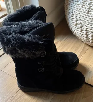 Western Chief Black Faux Fur Winter Boots thumbnail 1