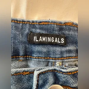Flamingals 90's Trend Straight Leg Casual Hi Rise Jeans Button Fly Stitch Detail thumbnail 3