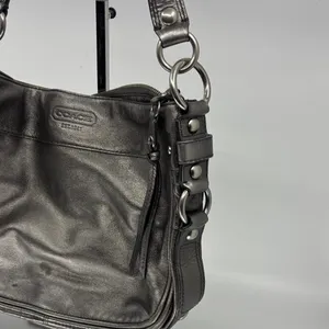 Coach Metallic Gray Leather Shoulder Bag thumbnail 3