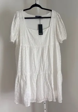 Nasty Gal White Eyelet Square-Neck Mini Dress Women’s Plus Size 14 Sundress thumbnail 1
