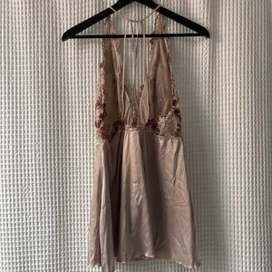 Auden demure taupe floral lace satin slip dress nightie coquette fairy whimsy XL thumbnail 4