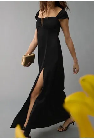 AE Exclusive Satin Sweetheart Off-the-Shoulder Maxi Dress thumbnail 1