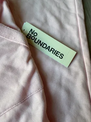 No Boundaries RARE Pink pants!!💗🌷 thumbnail 3