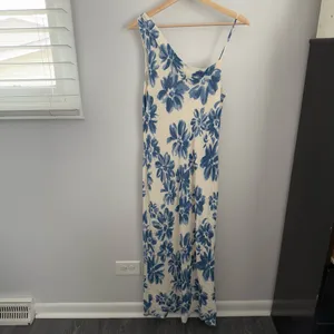 Reformation Large Chandelier Floral Midi Dress Celestia Blue Floral‎ Ivory thumbnail 3