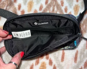 Lululemon Belt Bag thumbnail 2