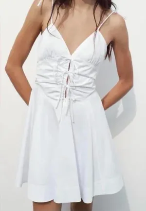 Zara white dress  thumbnail 1