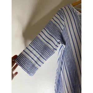 Habitat Clothes to Live In Blue White Striped Crinkle Top 3/4 Sleeve Size Medium thumbnail 3