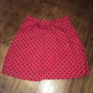 Boden red velvet gathered midi skirt with pockets thumbnail 2