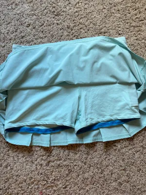 Lululemon thumbnail 3