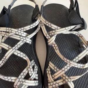 Chacos women’s ZX2 strappy sandals size 8 thumbnail 4