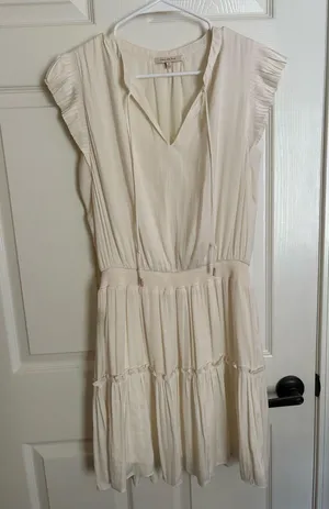 White boutique dress thumbnail 2