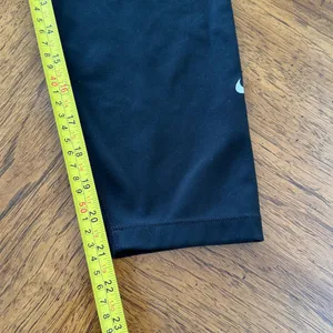 Women’s Nike Leggings thumbnail 6