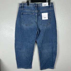 NEW Vervet Kate Barrel Leg Denim Jeans Women's Size 32 Blue Medium Wash thumbnail 3