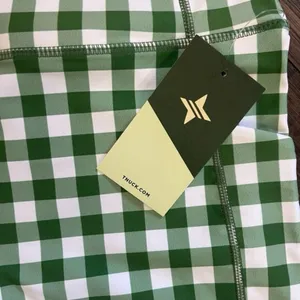 Tuckernuck Trellis Gingham Biker Shorts M NWT Green White 6” High Waist Pockets thumbnail 8