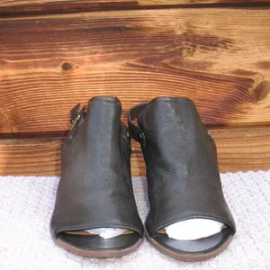Franco Sarto Black Leather Block Heel Sandals thumbnail 3