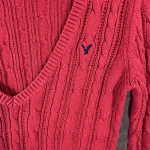Y2K American Eagle V Neck Fitted Cable Knit Red Sweater Preppy Bella Swan Sz M thumbnail 5