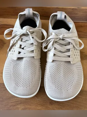 WHITIN Barefoot Sneakers Size 8 thumbnail 4