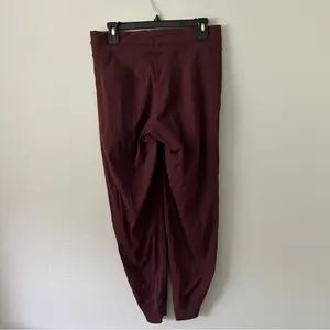 Lululemon Dance Studio Joggers in Cassis Burgundy Size 8 thumbnail 5