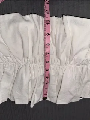 Selfie Leslie Off-Shoulder Ruffle Crop Top in Cream thumbnail 11