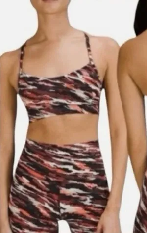 Lululemon Lunar New Year Flow Y Nulu Bra Women’s 4 thumbnail 1
