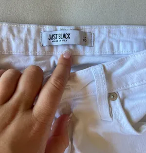 Just Black Jeans thumbnail 3