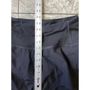 Quince NWOT Weightless High-Rise Running Shorts Black XS LB51123-DKBIZ01-21333 thumbnail 3