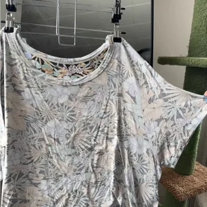 American Eagle Floral Women's Top thumbnail 3